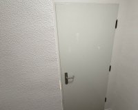 Resale - Apartament  - Villamartín - Punta Prima