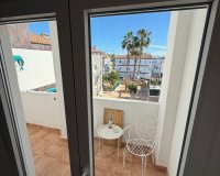 Resale - Apartament  - Villamartín - Punta Prima