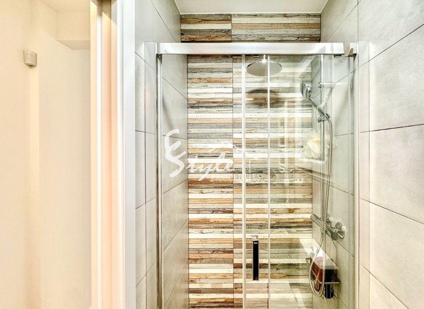 Resale - Apartamento - Alicante - Carolinas Bajas