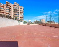 Resale - Apartamento - Arenales del Sol - Segunda linea playa