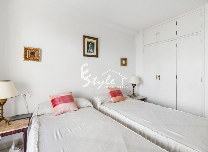 Resale - Apartamento - Campoamor