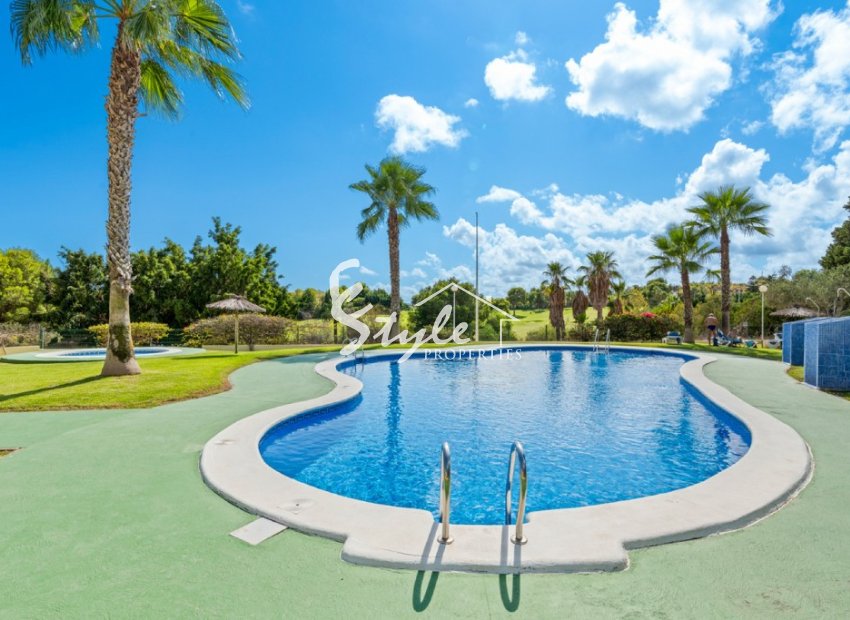 Resale - Apartamento - Campoamor