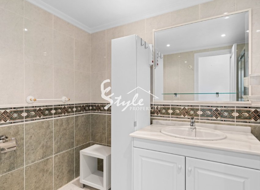 Resale - Apartamento - Campoamor