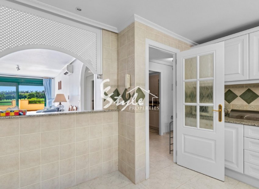 Resale - Apartamento - Campoamor