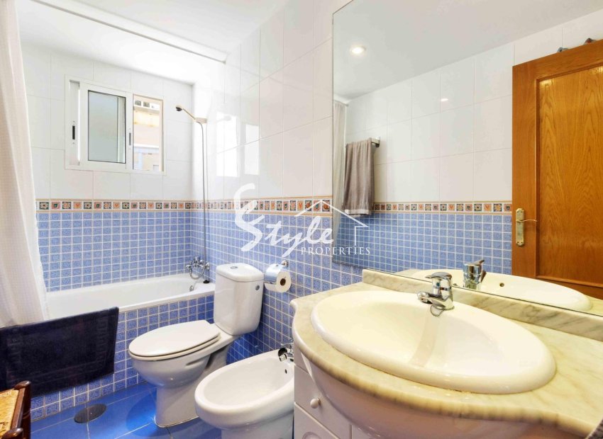 Resale - Apartamento - Dehesa de campoamor - Campoamor