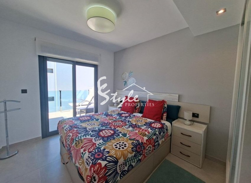 Resale - Apartamento - Guardamar - El Raso