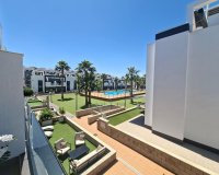 Resale - Apartamento - Guardamar - El Raso