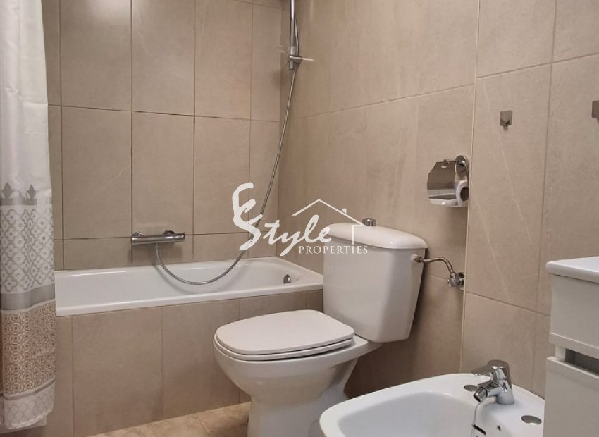 Resale - Apartamento - La Mata - Playa