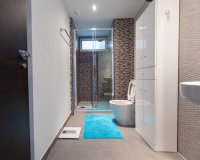 Resale - Apartamento - La Mata