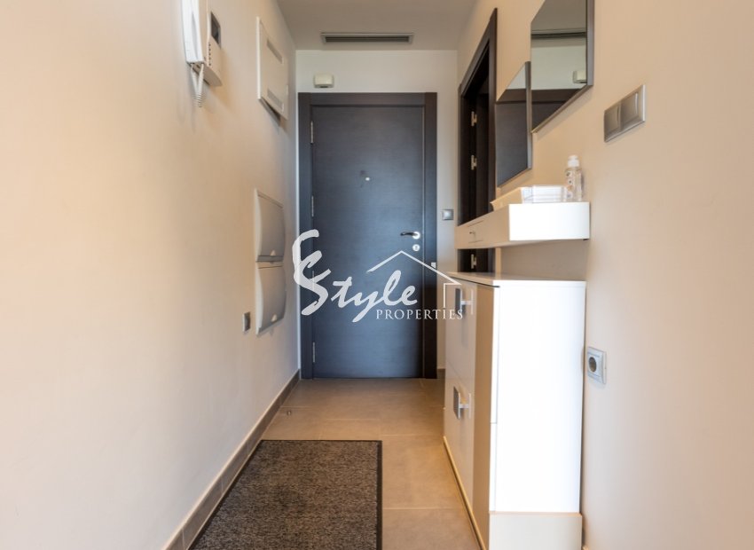 Resale - Apartamento - La Mata