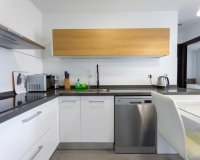 Resale - Apartamento - La Mata