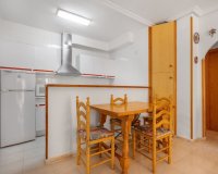Resale - Apartamento - La Mata
