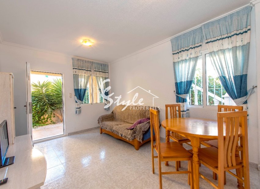Resale - Apartamento - La Mata