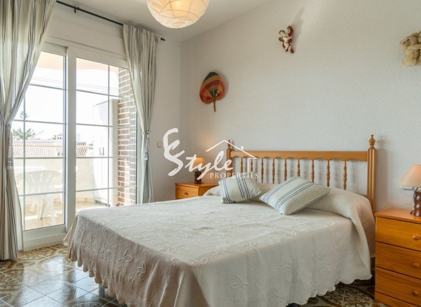 Resale - Apartamento - La Zenia