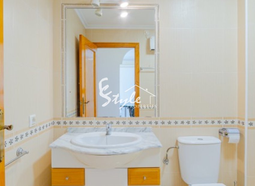 Resale - Apartamento - La Zenia