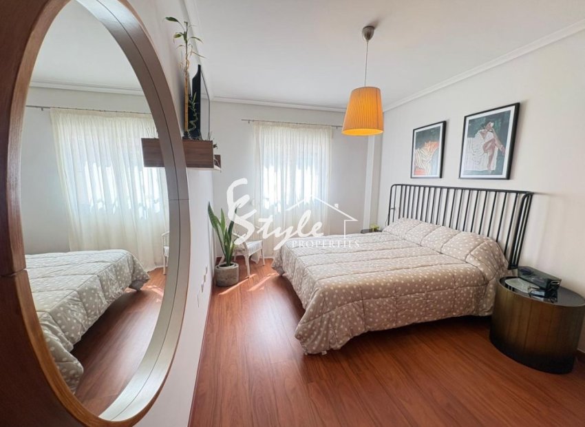 Resale - Apartamento - La Zenia