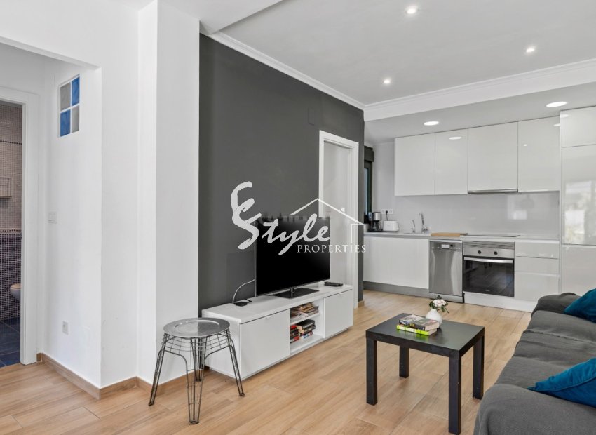 Resale - Apartamento - La Zenia