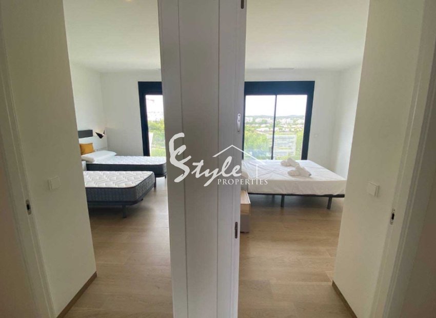 Resale - Apartamento - Las Colinas Golf