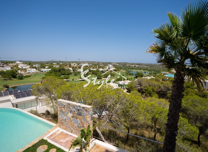 Resale - Apartamento - Las Colinas Golf