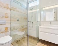 Resale - Apartamento - Las Colinas Golf