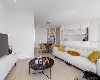 Resale - Apartamento - Las Colinas Golf