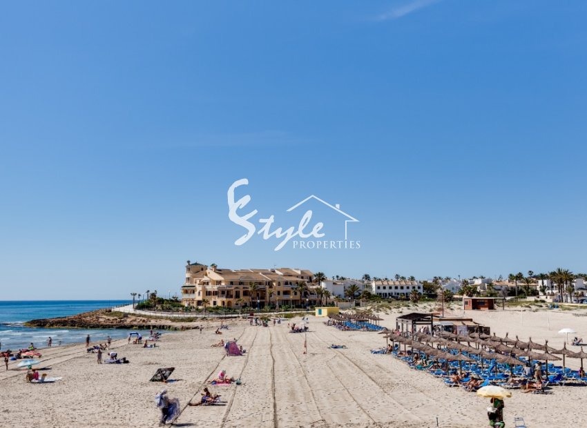 Resale - Apartamento - Las Colinas Golf