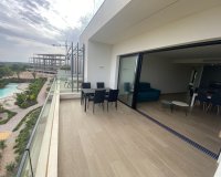 Resale - Apartamento - Las Colinas - Las Colinas Golf