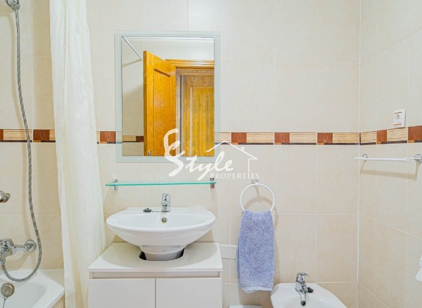 Resale - Apartamento - Los Altos