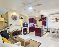 Resale - Apartamento - Los Altos
