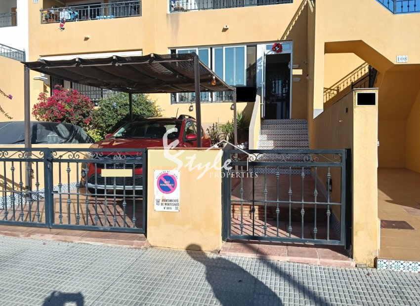 Resale - Apartamento - LOS MONTESINOS - La Herada