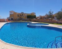 Resale - Apartamento - LOS MONTESINOS - La Herada