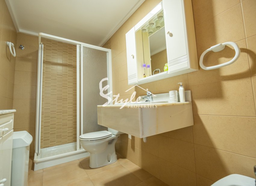 Resale - Apartamento - Mil Palmeras - Beach