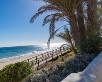 Resale - Apartamento - Mil Palmeras - Beach