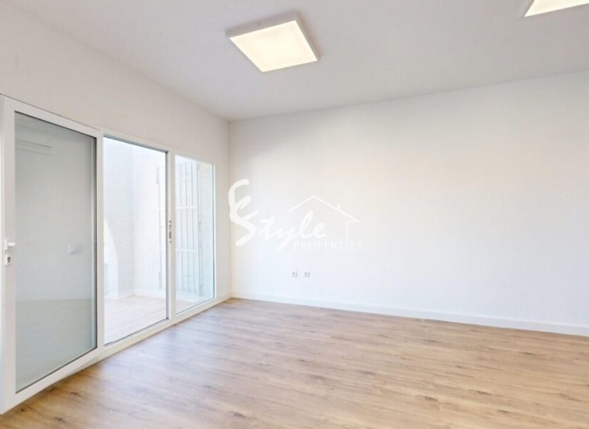 Resale - Apartamento - Orihuela-Costa - Blue Lagoon