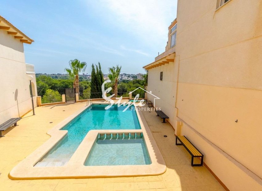 Resale - Apartamento - Orihuela-Costa - Campoamor