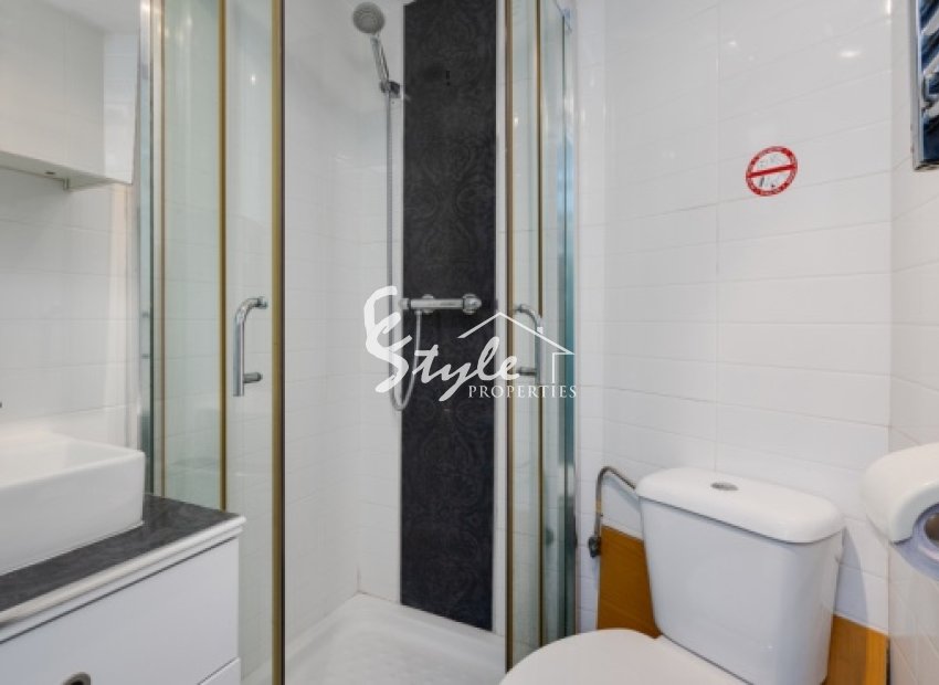 Resale - Apartamento - Orihuela-Costa - La Florida