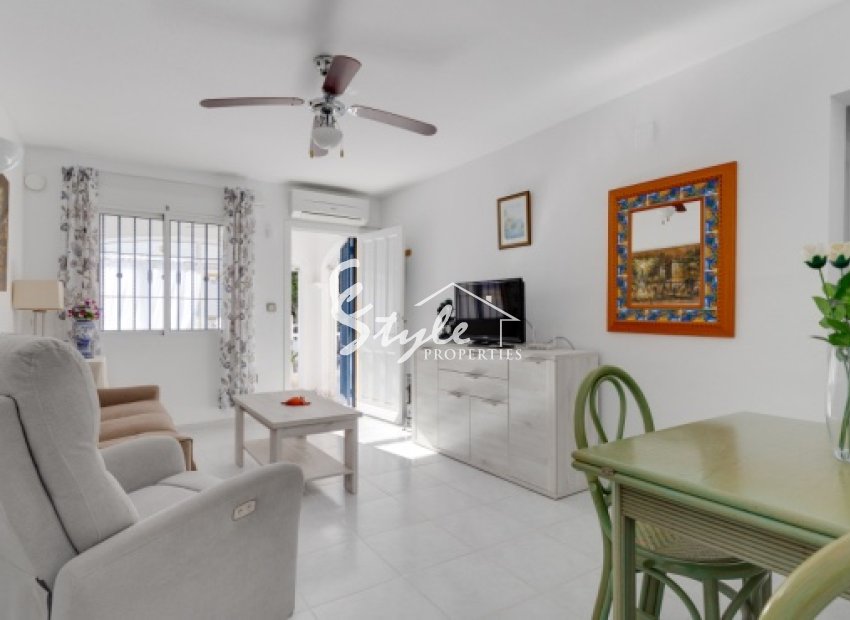 Resale - Apartamento - Orihuela-Costa - La Florida
