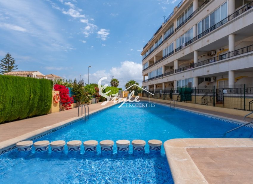 Resale - Apartamento - Orihuela-Costa - La Florida