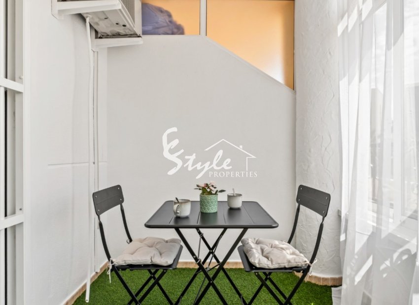 Resale - Apartamento - Orihuela-Costa - La Florida