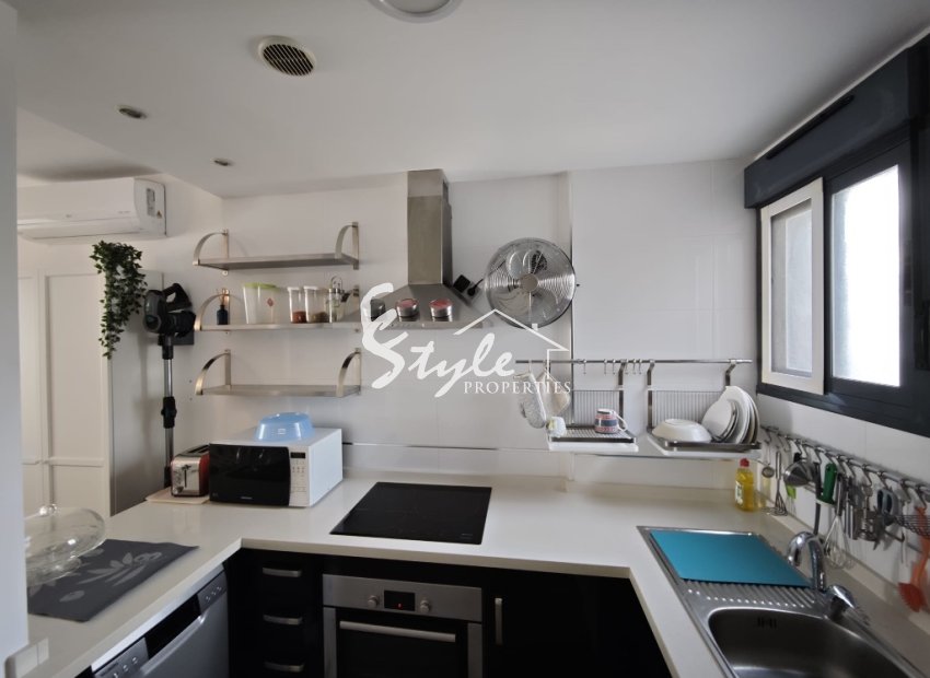 Resale - Apartamento - Orihuela-Costa - La Zenia