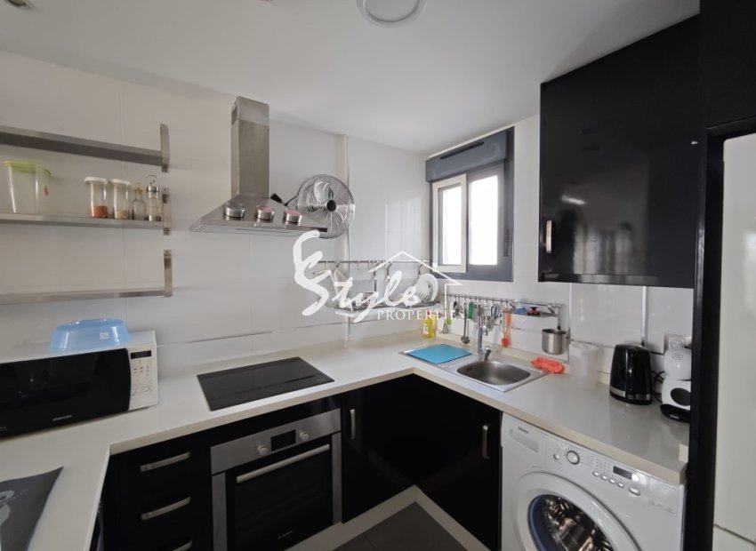 Resale - Apartamento - Orihuela-Costa - La Zenia