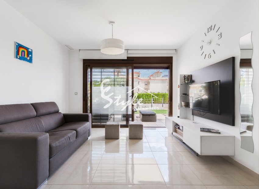 Resale - Apartamento - Orihuela-Costa - La Zenia