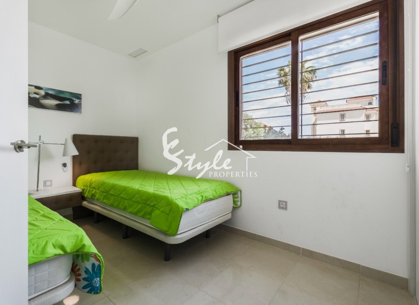 Resale - Apartamento - Orihuela-Costa - La Zenia