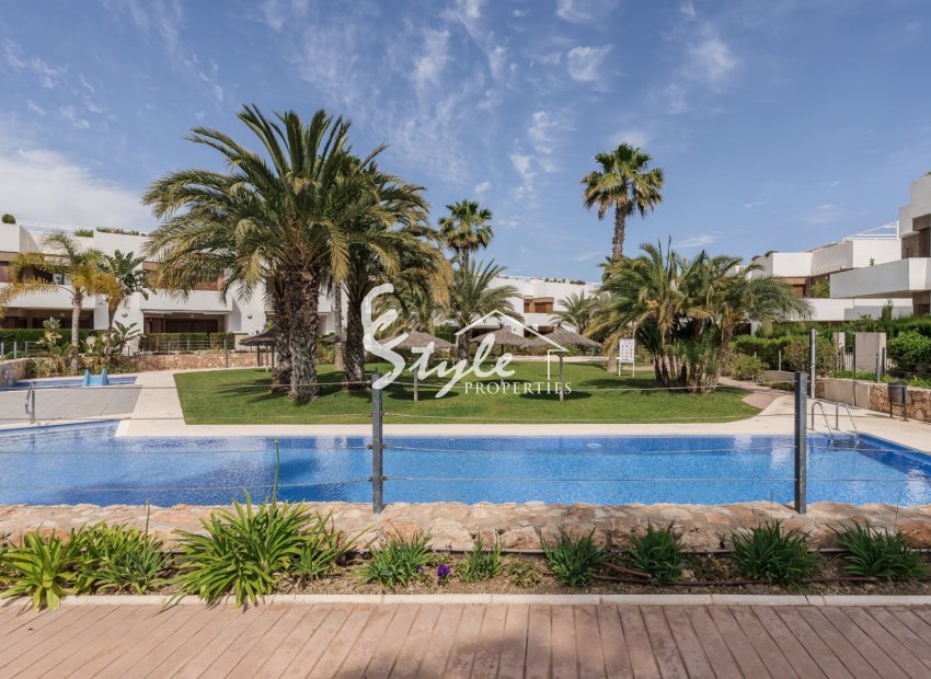 Resale - Apartamento - Orihuela-Costa - La Zenia