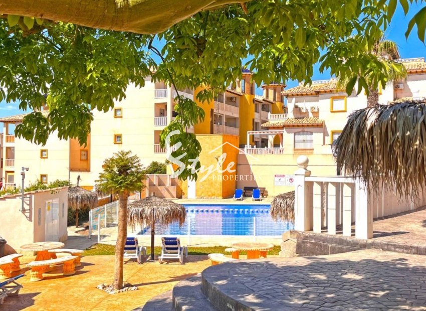 Resale - Apartamento - Orihuela-Costa - Lomas de Cabo Roig