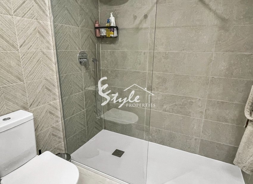 Resale - Apartamento - Orihuela-Costa - Los Dolses