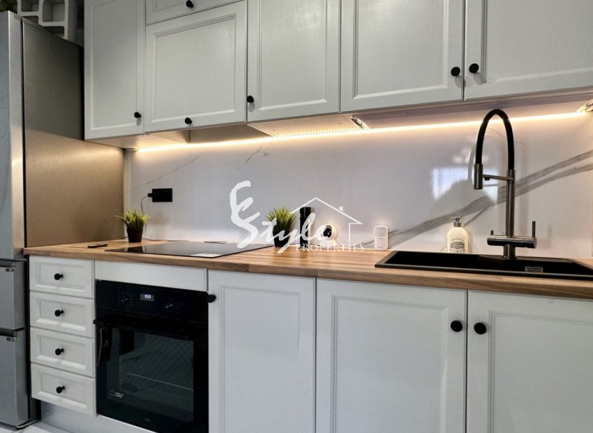 Resale - Apartamento - Orihuela-Costa - Playa Flamenca