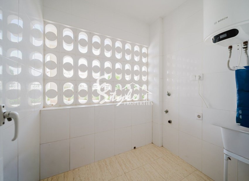 Resale - Apartamento - Orihuela Costa  - Playa Flamenca