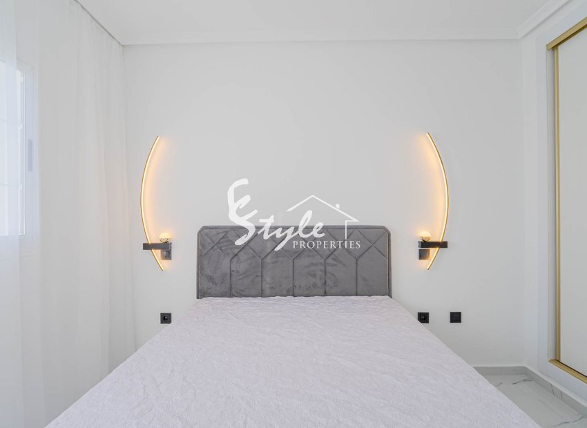 Resale - Apartamento - Orihuela-Costa - Playa Flamenca