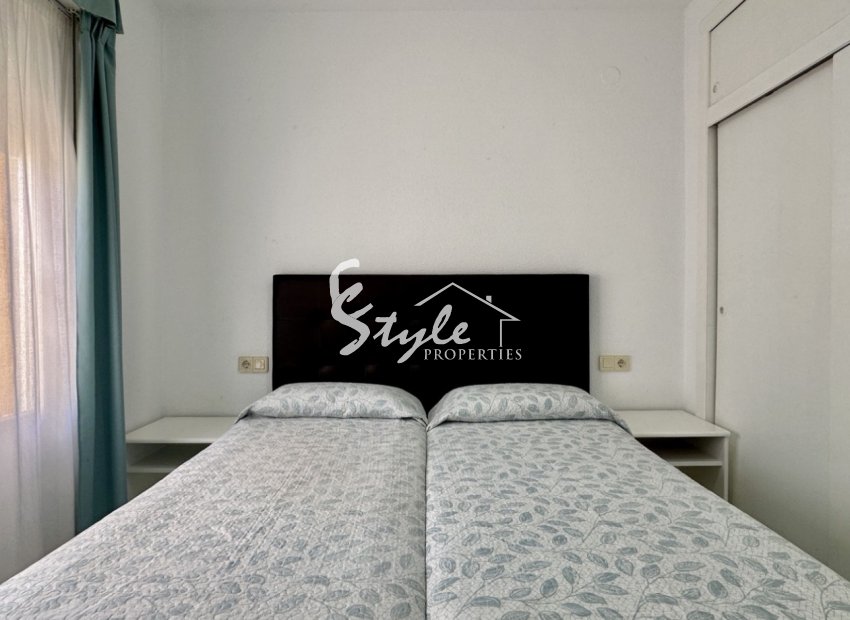 Resale - Apartamento - Orihuela-Costa - Playa Flamenca